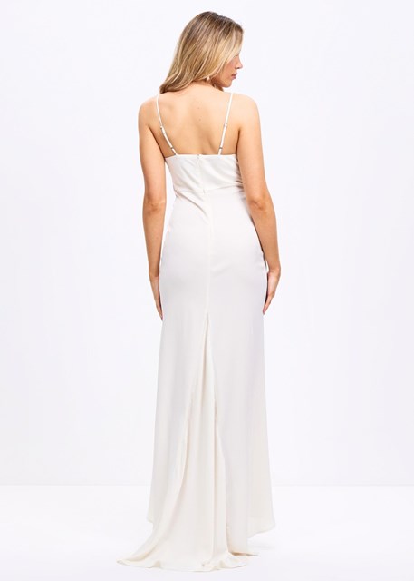 Saténové šaty na ramínka