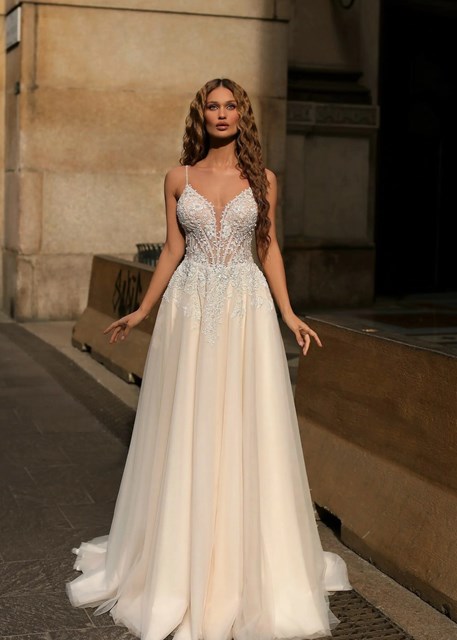 Svatební šaty Ariana